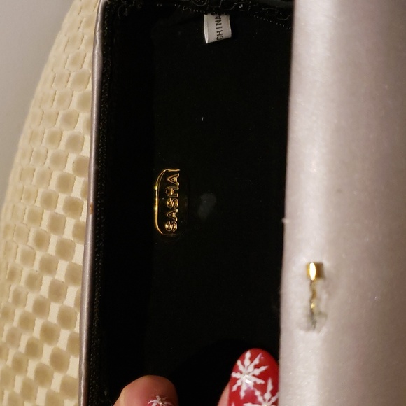 Grey Evening Bag for Repair - Picture 13 of 17